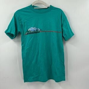 Vintage Y2K Yellowstone green t shirt